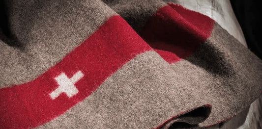 Schweizer Original Militärdecke (Armeedecke) - Chuchichäschtli - Feines aus der Schweiz